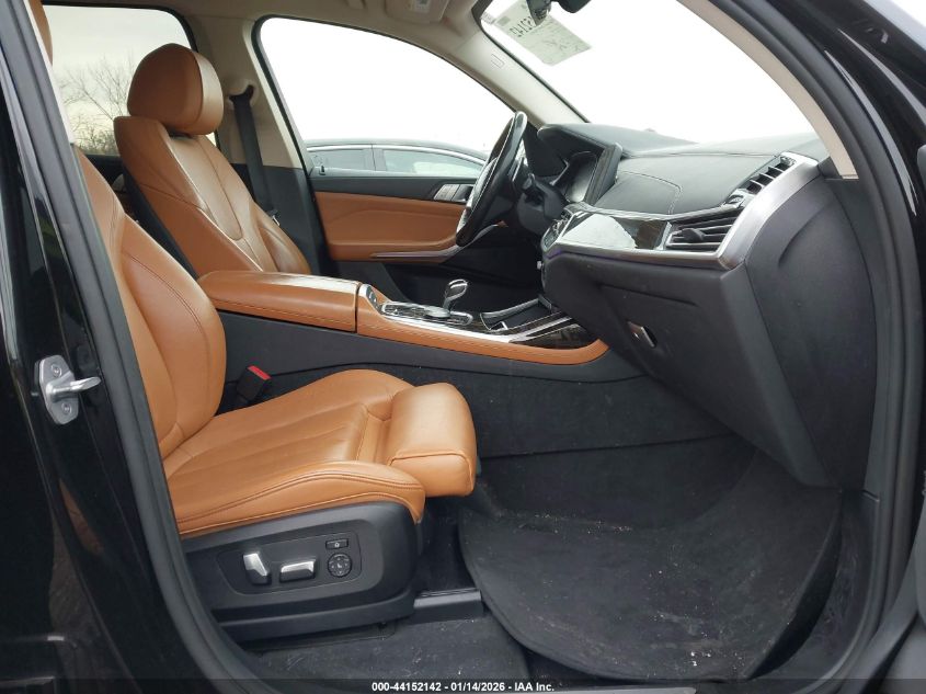 2019 BMW X7 xDrive40I