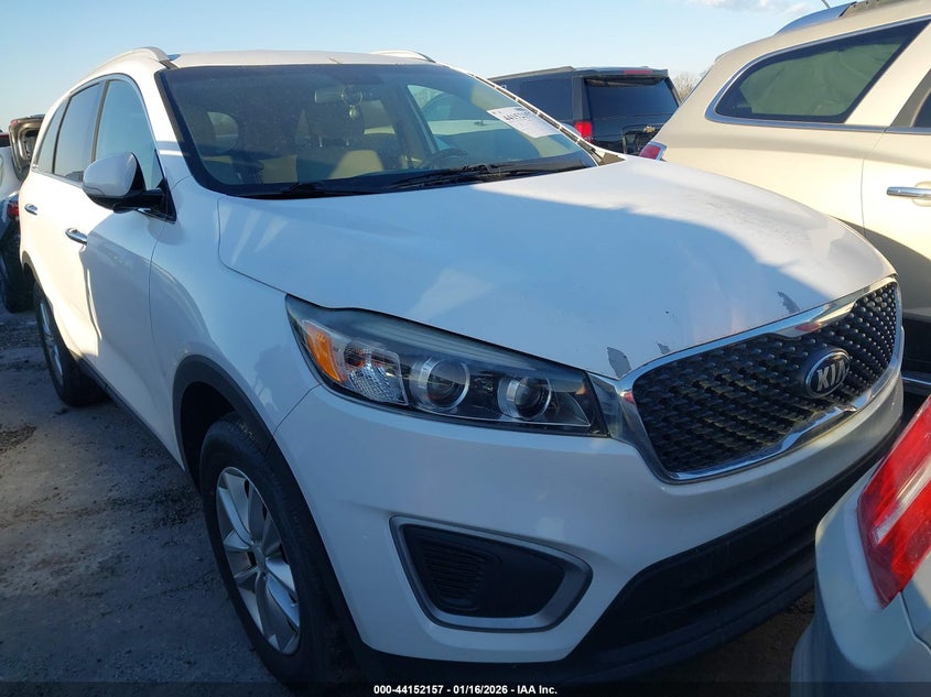 2017 KIA SORENTO 2.4L LX