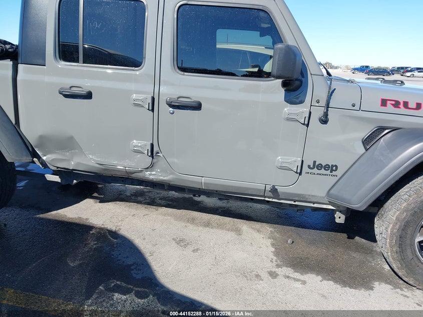 VIN 1C6HJTAG1PL552376 2023 JEEP GLADIATOR SPORT 4X4
