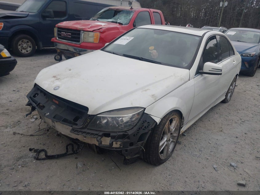 2011 Mercedes-Benz C 300 Luxury 4Matic/Sport 4Matic