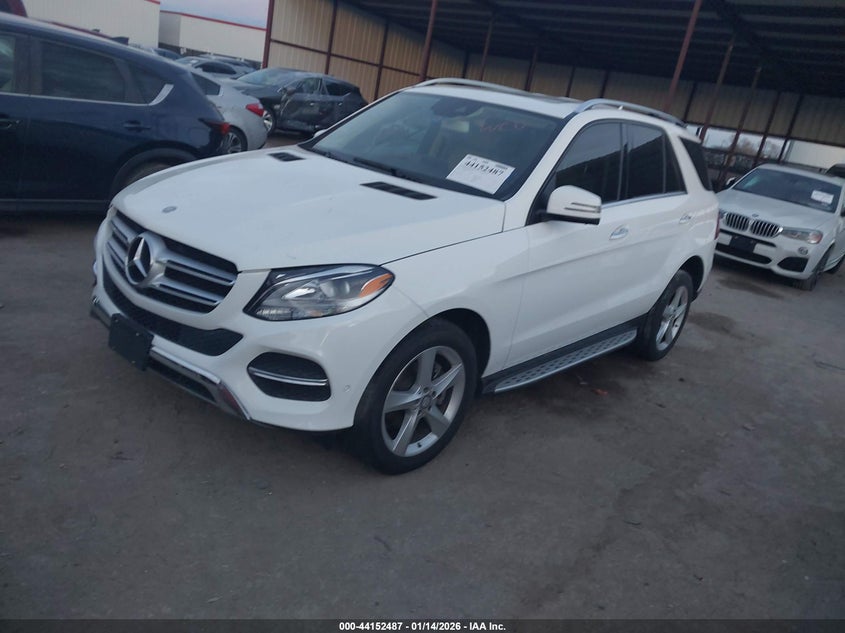 VIN 4JGDA5JB1HA923570 2017 MERCEDES-BENZ GLE 350