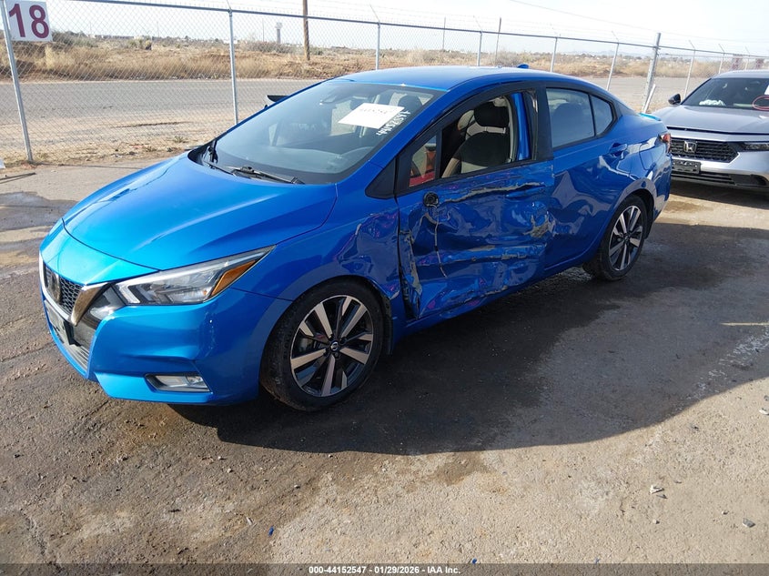 2020 Nissan Versa Sr Xtronic Cvt