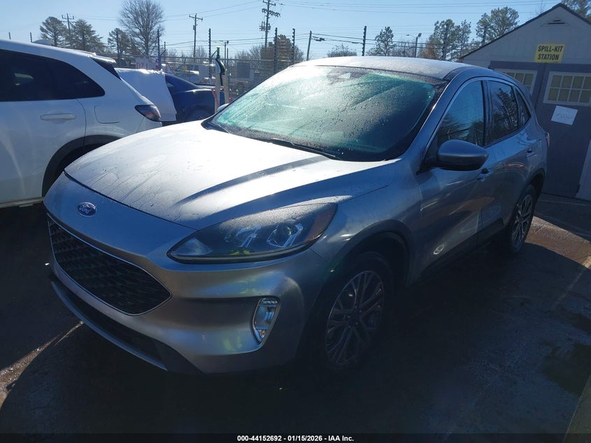 2022 Ford Escape Sel