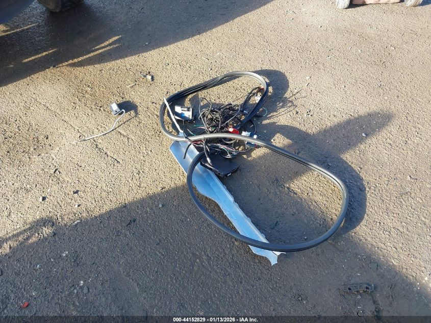 2025 Kia Carnival - KNDNB5K33S6539006