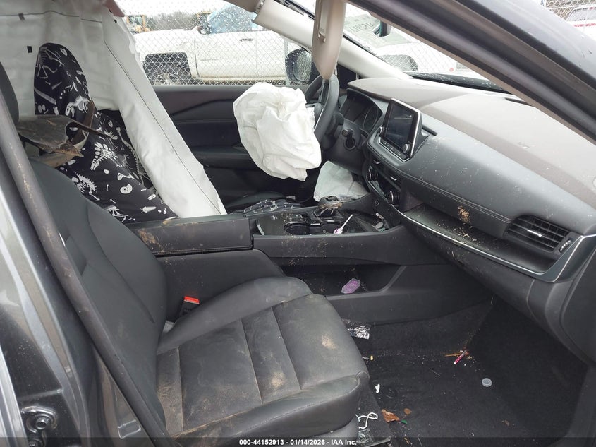 2023 Nissan Rogue Sv Fwd