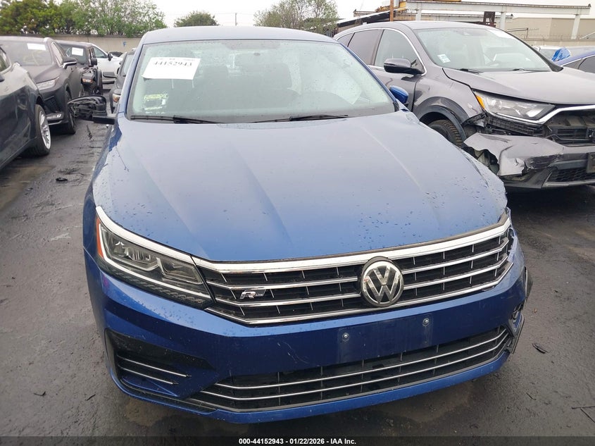 VIN 1VWDT7A36HC000098 2017 VOLKSWAGEN PASSAT 1.8T R-LINE