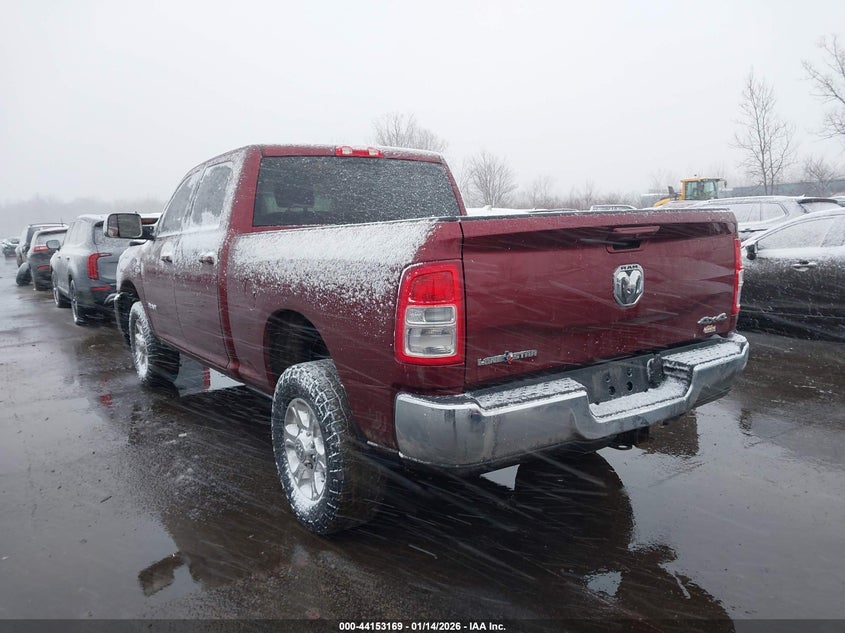 Vin: 3c6ur5dl1lg196451, lot: 44649101, ram 2500 lone star  4x4 6'4 box 20203
