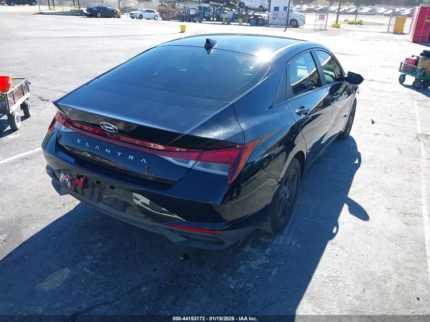 2022 Hyundai Elantra Sel