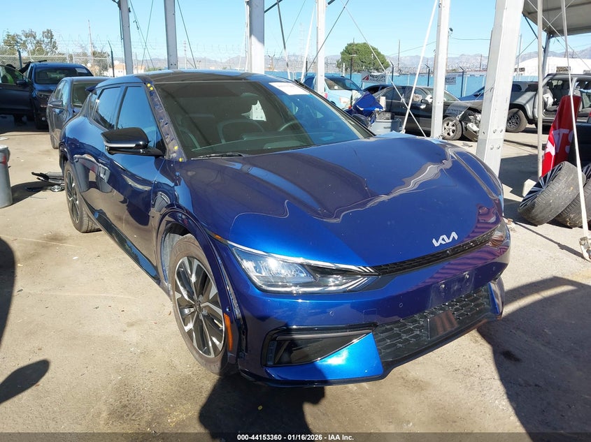 KNDC44LA2N5062832 KIA EV6 Photo 1