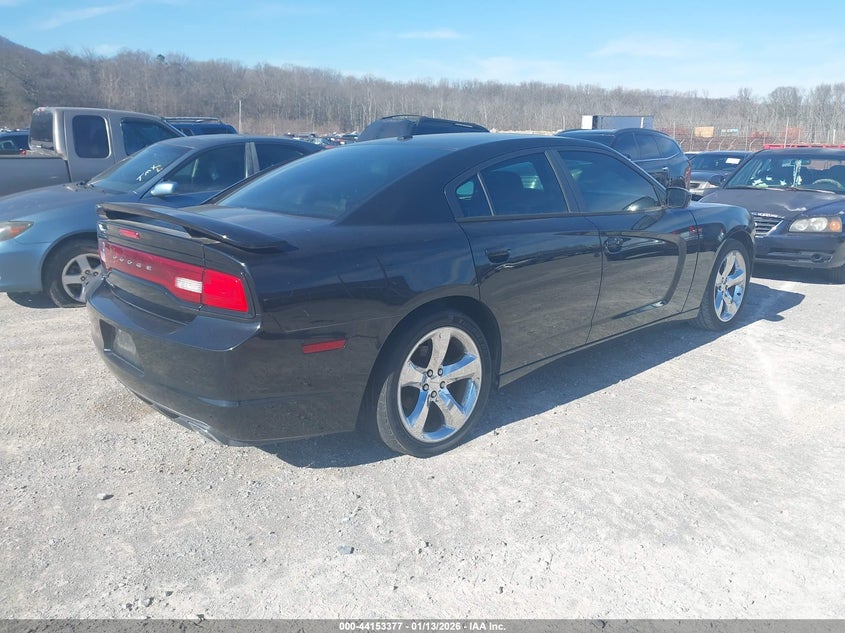 2013 Dodge Charger Sxt