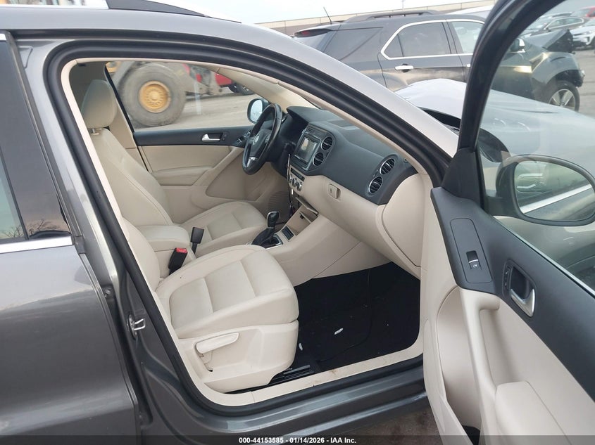 2013 Volkswagen Tiguan S/Se/Sel