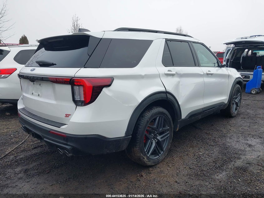 2025 Ford Explorer St
