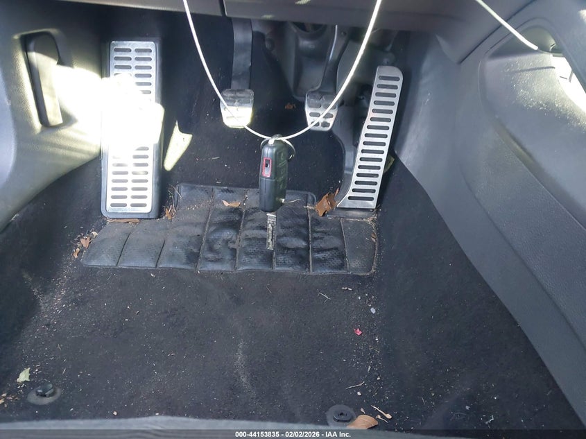 2007 Volkswagen Rabbit 2-Door VIN: WVWAS71K17W133185 Lot: 44153835