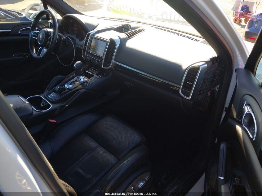 2016 Porsche Cayenne