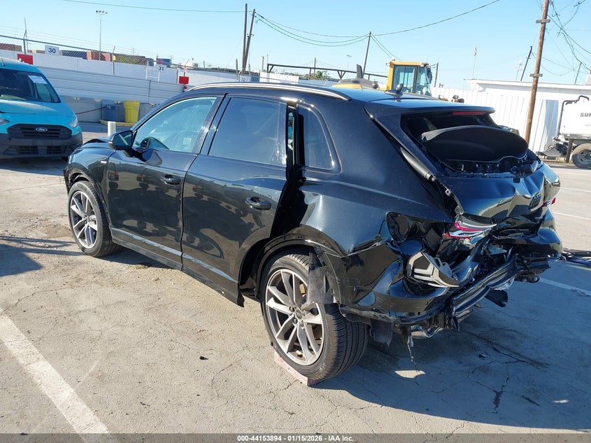 2023 Audi Q3 Premium 45 Tfsi S Line Quattro Tiptronic