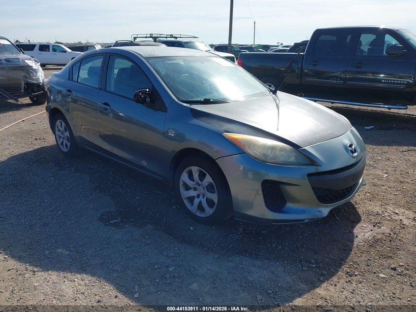 2013 Mazda Mazda3 I Sport