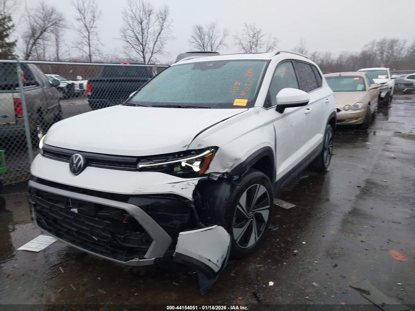 2025 Volkswagen Taos 1.5T Se