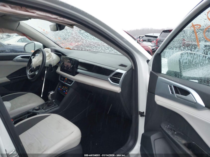 2025 Volkswagen Taos 1.5T Se