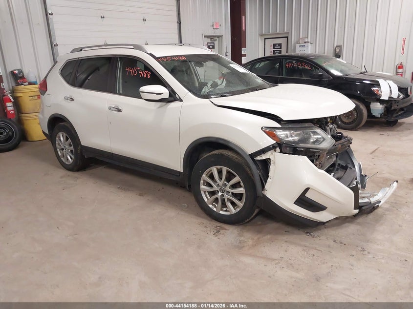 2017 Nissan Rogue Sv
