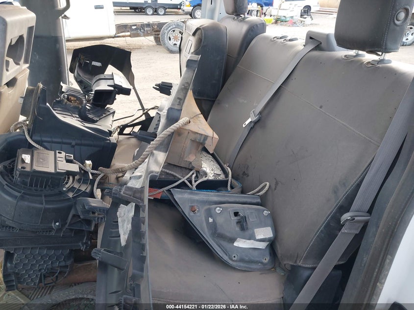 VIN 1FD8W3F62JEC08735 2018 FORD F-350 CHASSIS