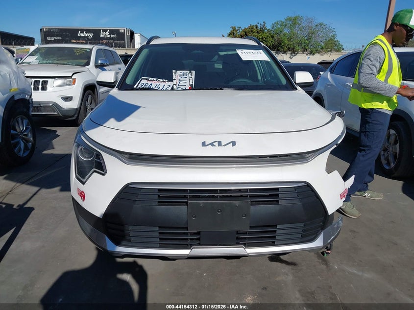 VIN KNDCS3LF8S5235888 2025 KIA NIRO PLUG-IN HYBRID EX