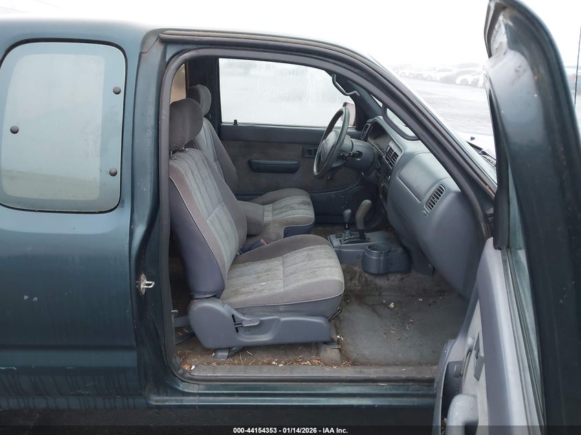 1998 Toyota Tacoma Base V6