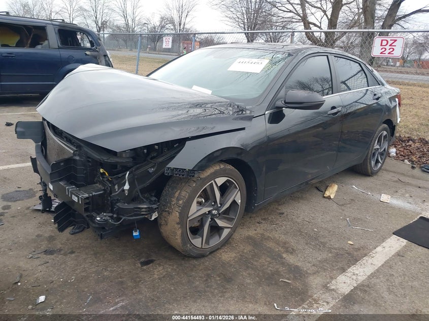 2022 Hyundai Elantra Limited