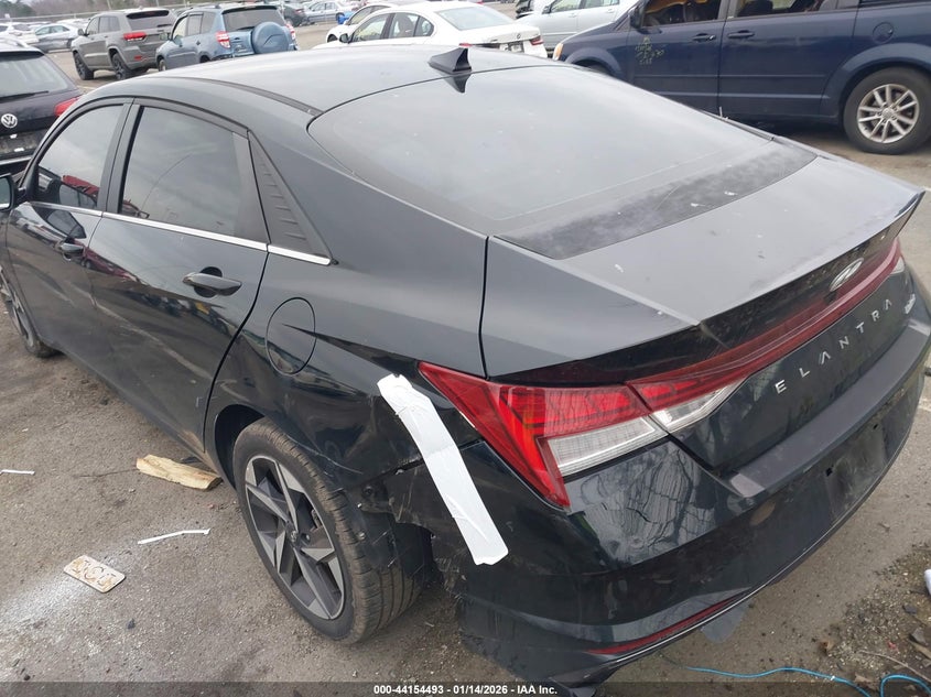 2022 Hyundai Elantra Limited