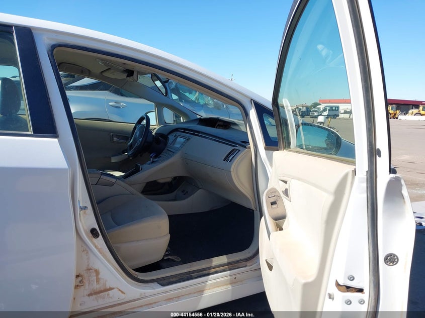 2014 Toyota Prius Two