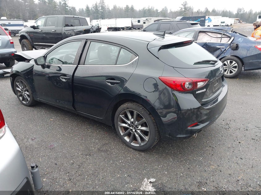 2018 Mazda Mazda3 Touring