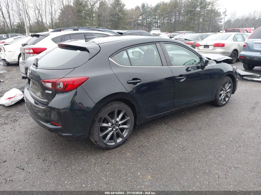 2018 Mazda Mazda3 Touring