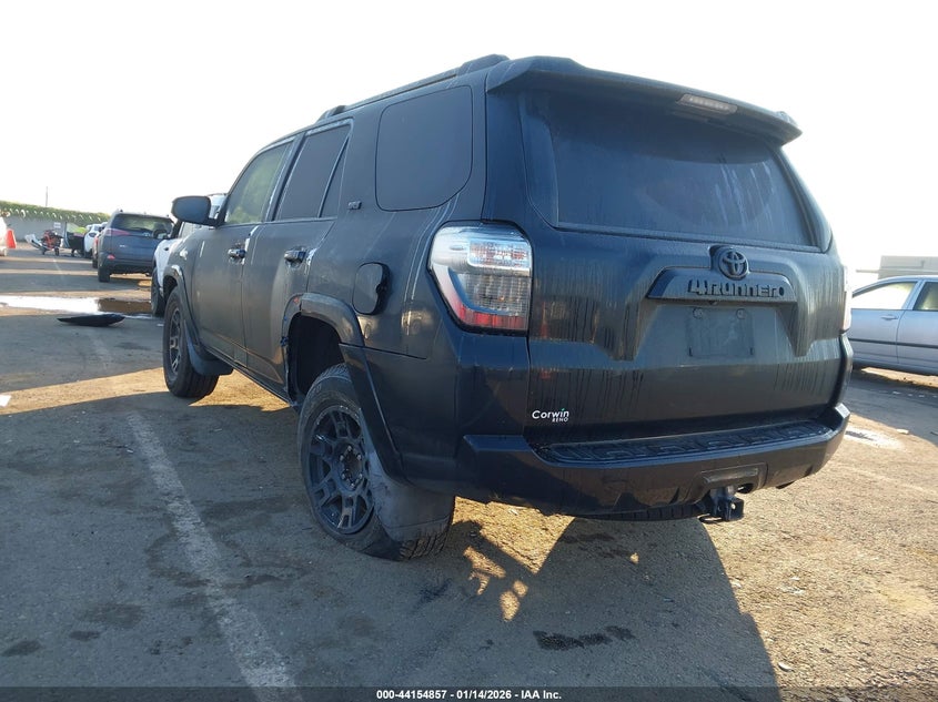 Vin: jtezu5jr8k5197247, lot: 44650789, toyota 4runner sr5 20193
