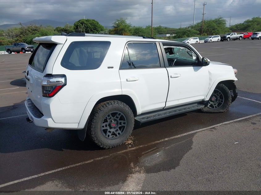 2023 Toyota 4Runner Sr5