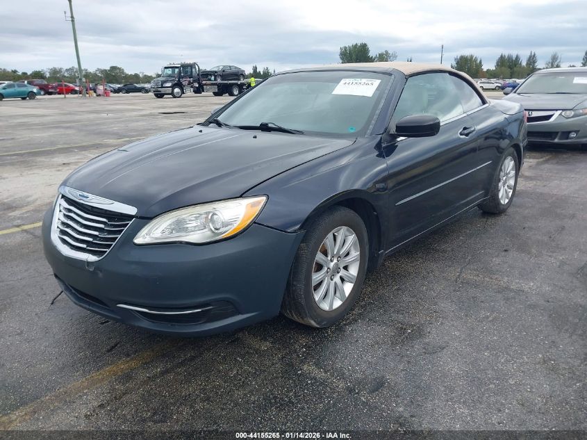2012 Chrysler 200 Touring