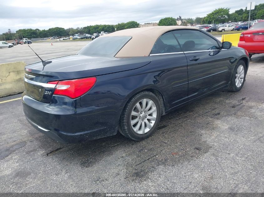 2012 Chrysler 200 Touring
