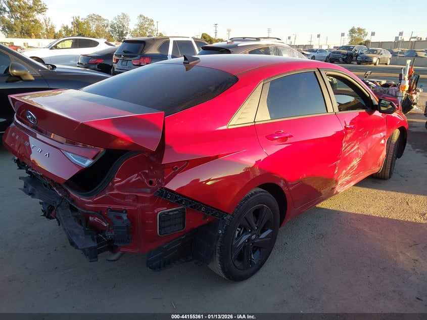 2023 Hyundai Elantra Sel