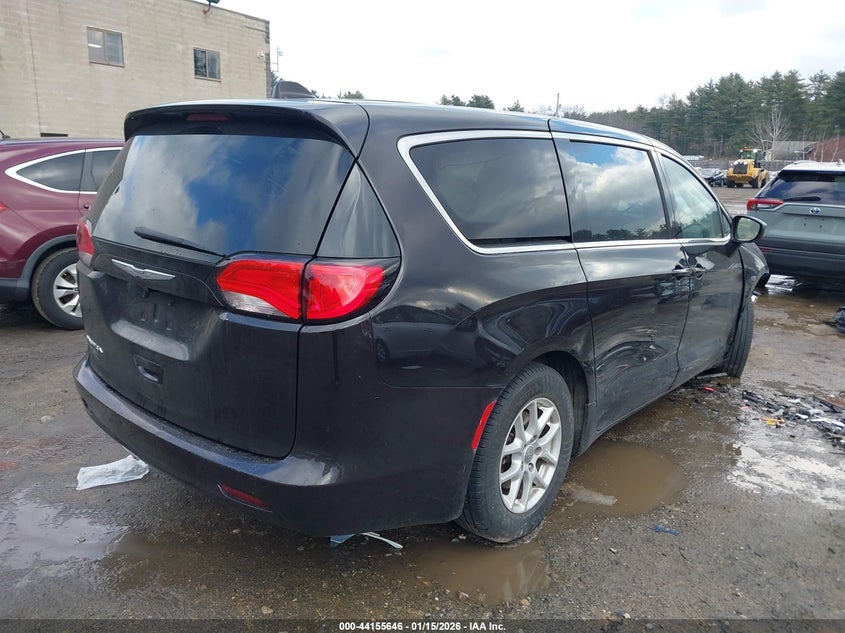 2017 Chrysler Pacifica Touring