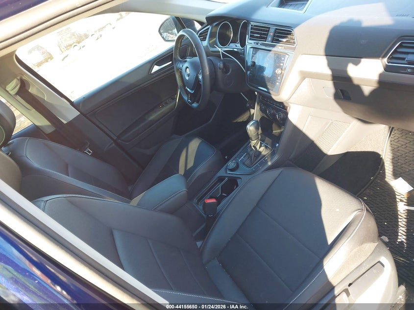 2021 Volkswagen Tiguan 2.0T Se/2.0T Se R-Line Black/2.0T Sel