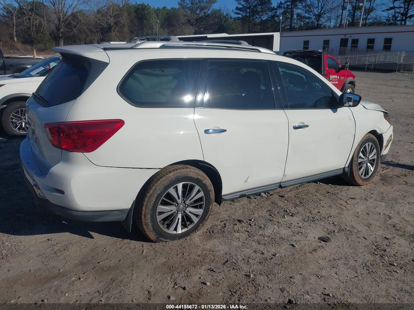 2017 Nissan Pathfinder S