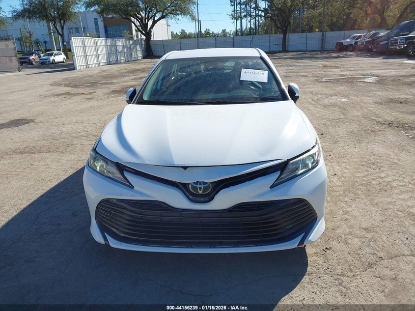 2019 Toyota Camry Le VIN: 4T1B11HK7KU775209 Lot: 44156239