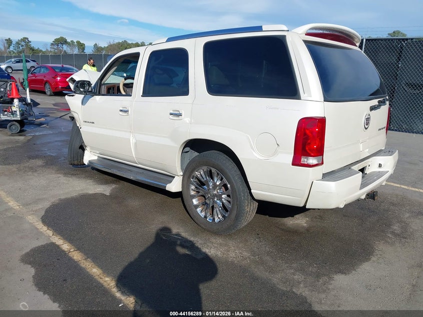 2002 Cadillac Escalade Standard