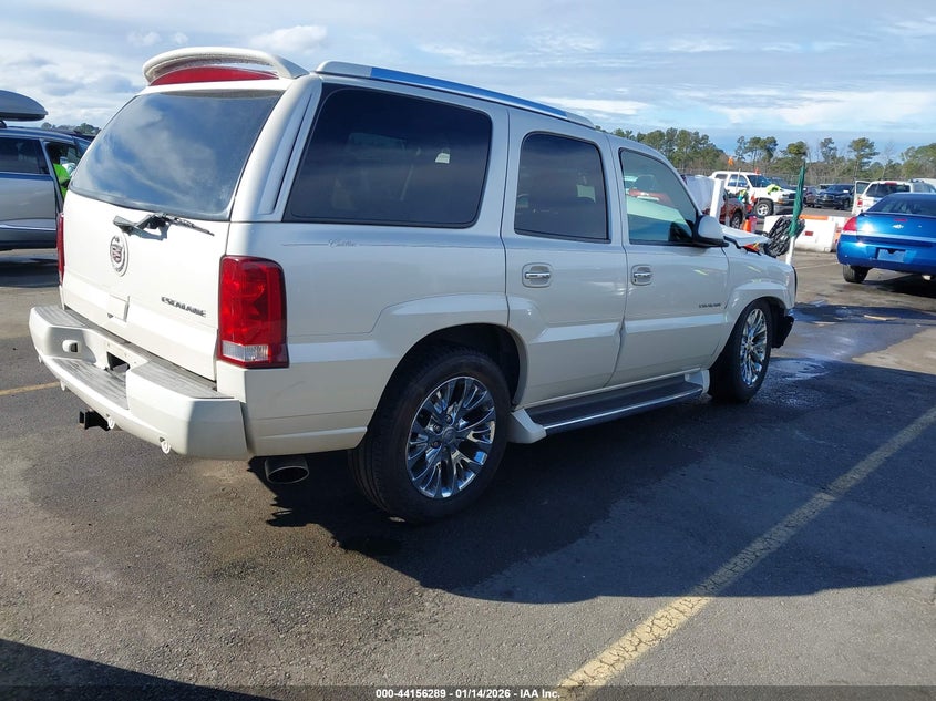 2002 Cadillac Escalade Standard