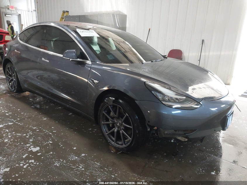 2018 Tesla Model 3 Long Range/Mid Range