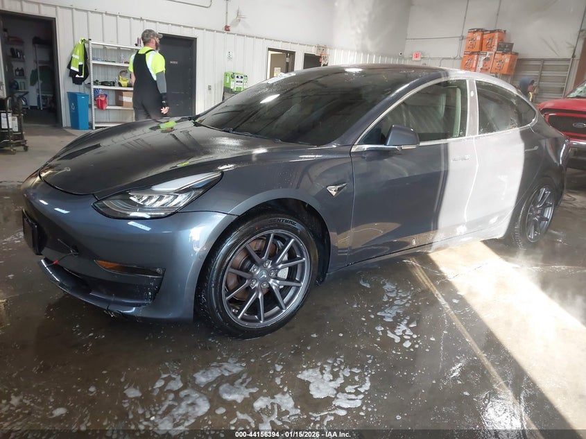 2018 Tesla Model 3 Long Range/Mid Range