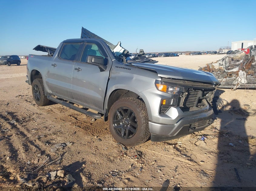 2024 CHEVROLET SILVERADO 1500 4WD  SHORT BED CUSTOM