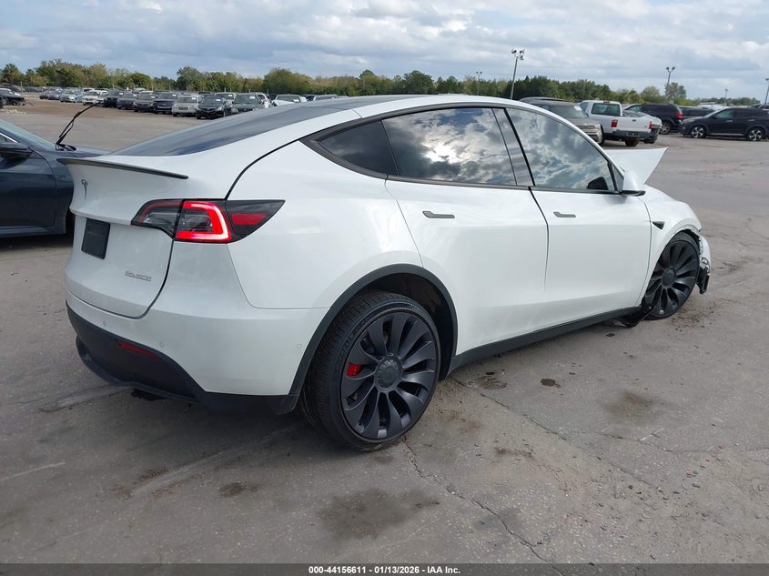 2022 Tesla Model Y Performance Dual Motor All-Wheel Drive