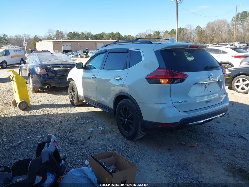 2017 Nissan Rogue Sv