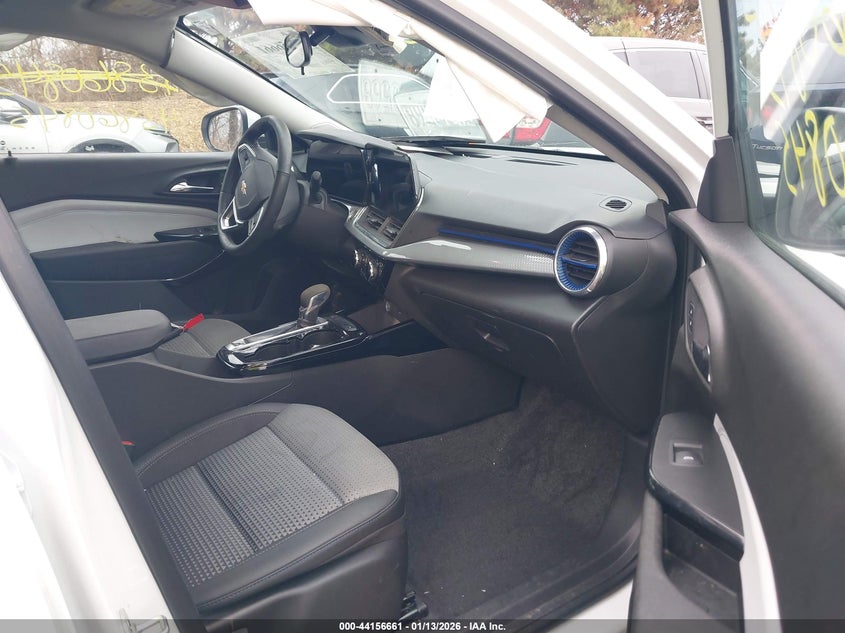 2024 Chevrolet Trax Fwd Lt