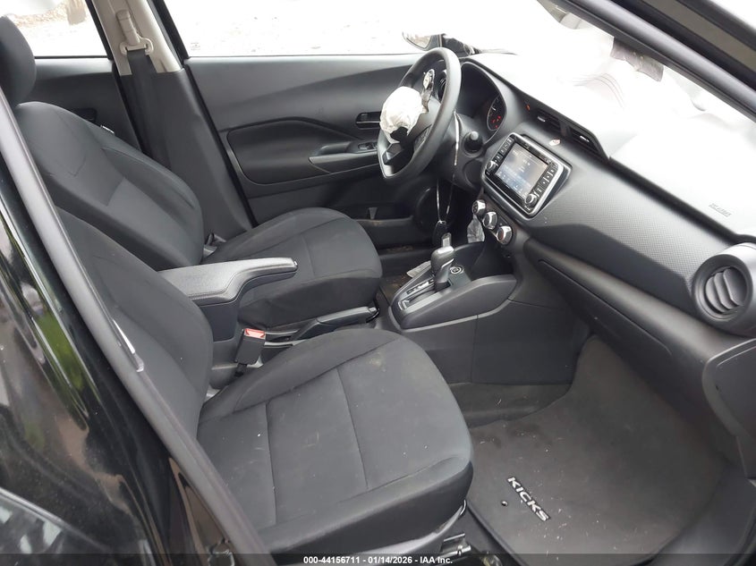 2024 Nissan Kicks S Xtronic Cvt