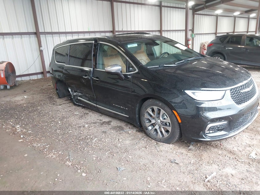 2022 Chrysler Pacifica Hybrid Pinnacle